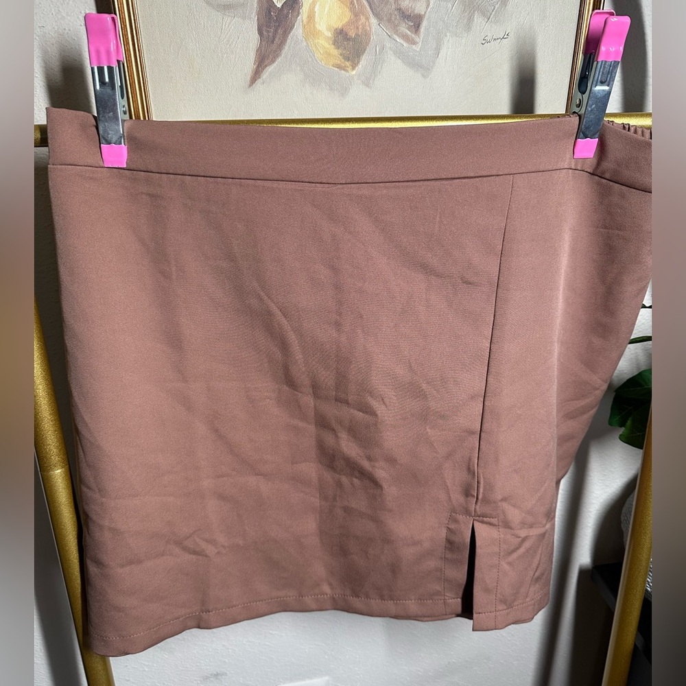 Women's Brown Skort
